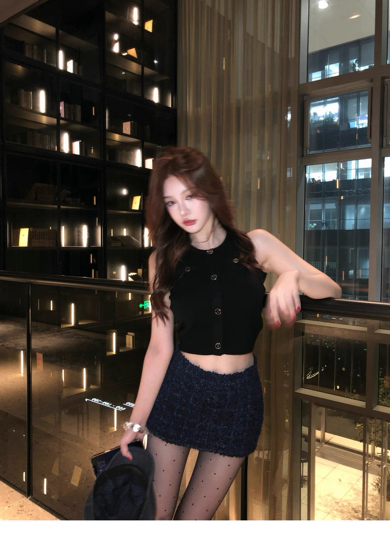 Black Button Curve Tank