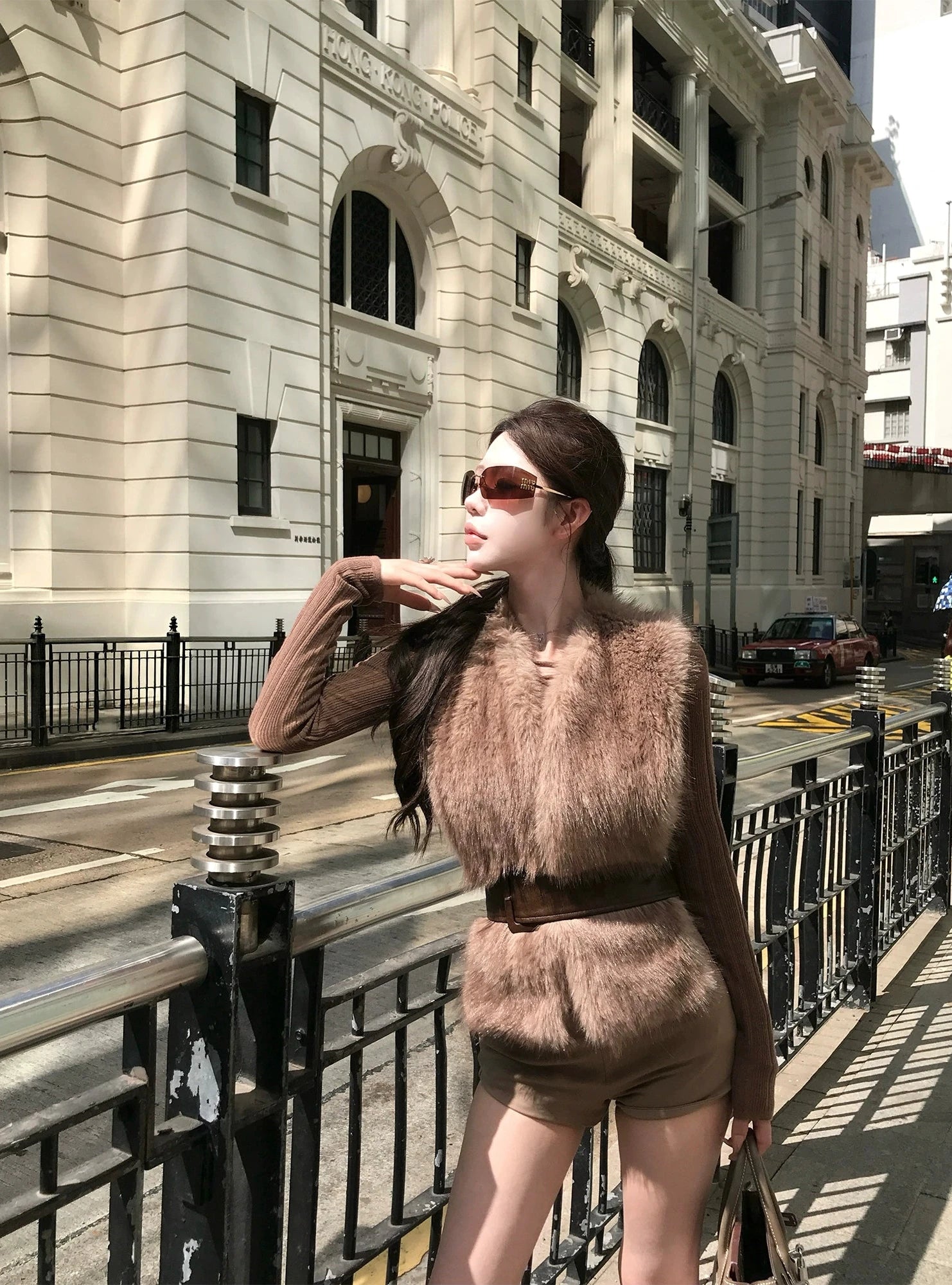 kubiliv [Tokyo Vibe] vintage halter back imitation mink fur waist fur vest sleeveless jacket