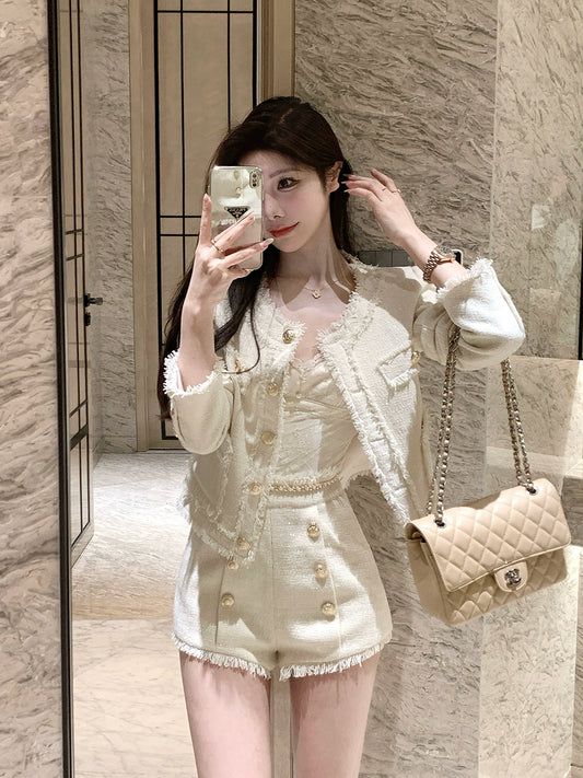 Pearl Crest Fringe Set