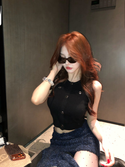 Black Button Curve Tank